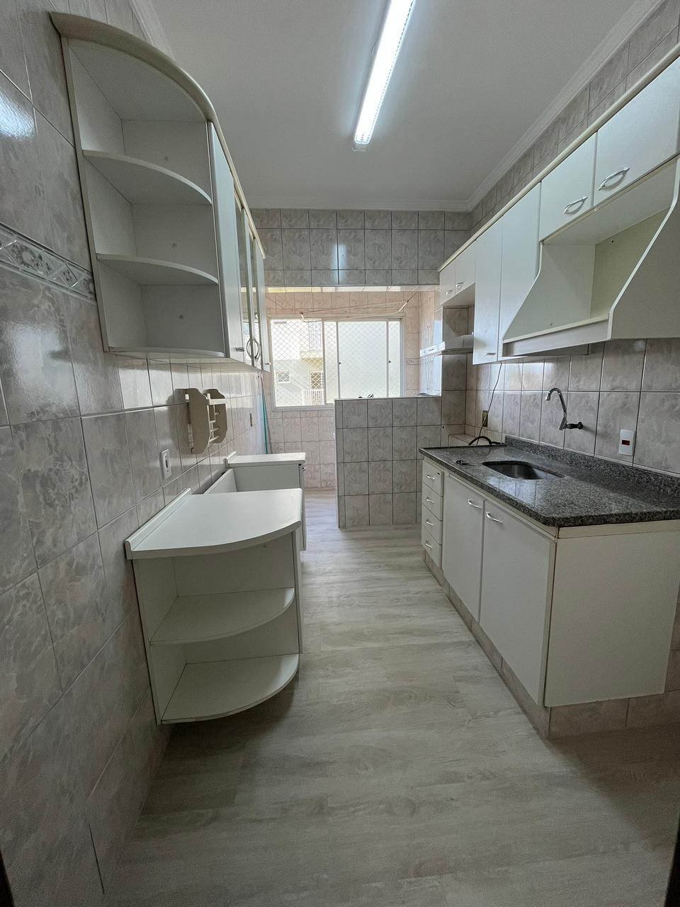 Aconchegante Apartamento á venda, com 02 dormitórios no Jardim Adriana em Indaiatuba SP
