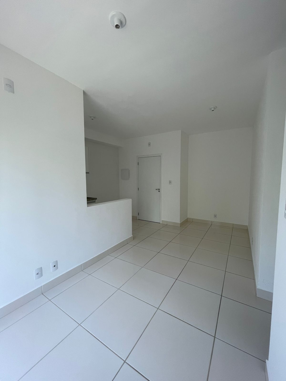 Apartamento  á venda, 02 dormitórios, 02 vagas no bairro Jardim Casablanca em Indaiatuba SP