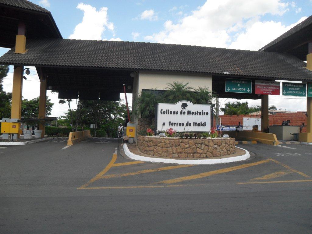 Terreno em condomínio - Venda