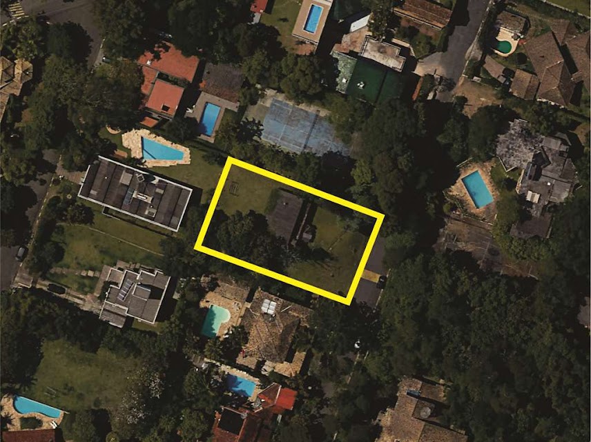 Ótimo lote 1.000 m², limpo, com edícula!