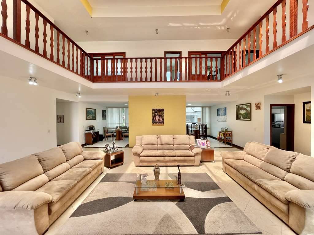 Casa em condomínio - Locação, Golf Gardens, Carapicuíba, SP