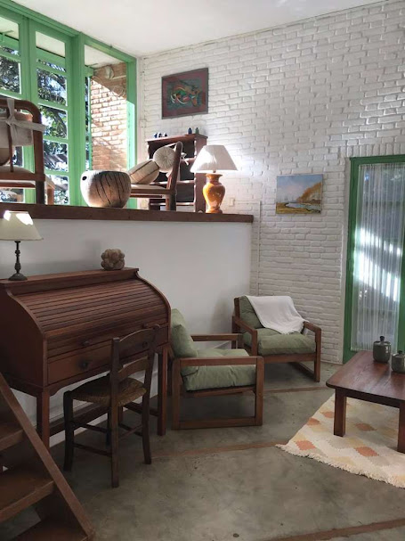 OPORTUNIDADE! Arquitetura autoral com forte pegada ecológica! ÚNICA e ESPECIAL!