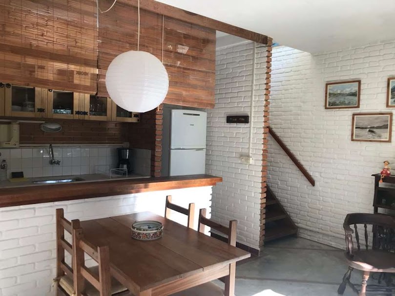 OPORTUNIDADE! Arquitetura autoral com forte pegada ecológica! ÚNICA e ESPECIAL!