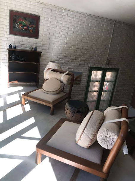OPORTUNIDADE! Arquitetura autoral com forte pegada ecológica! ÚNICA e ESPECIAL!