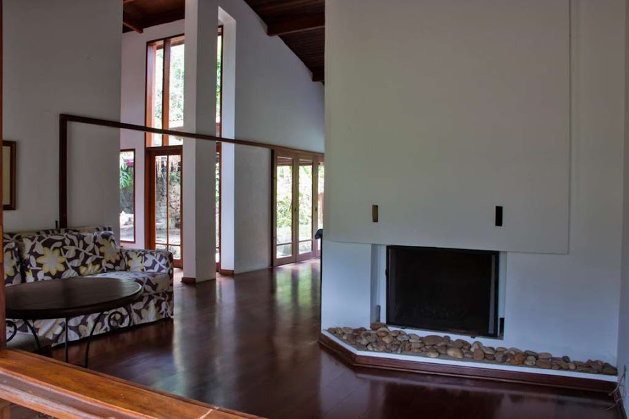  4 dormitorios / 1 suíte, piscina, jardim, anexo gourmet!...