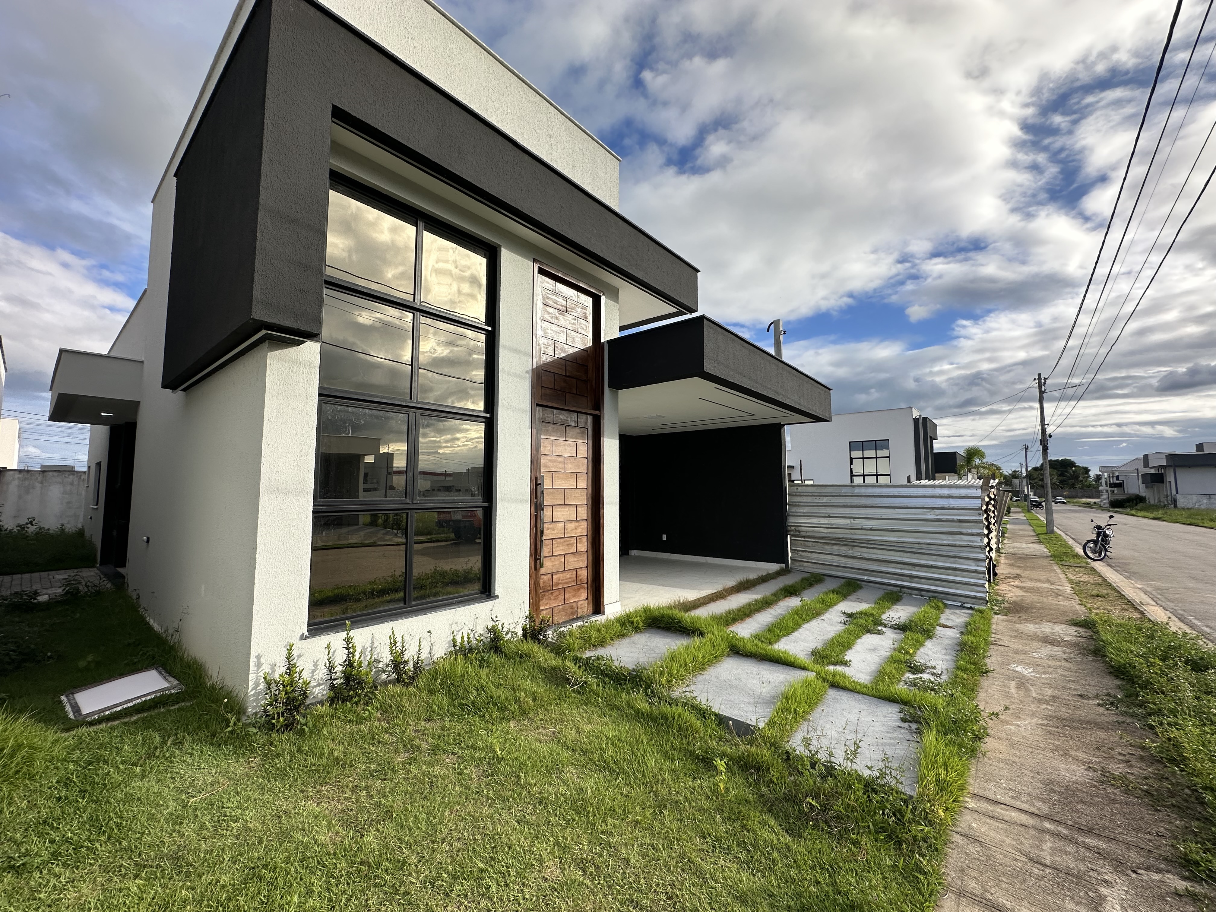 Casa em condomínio - Venda