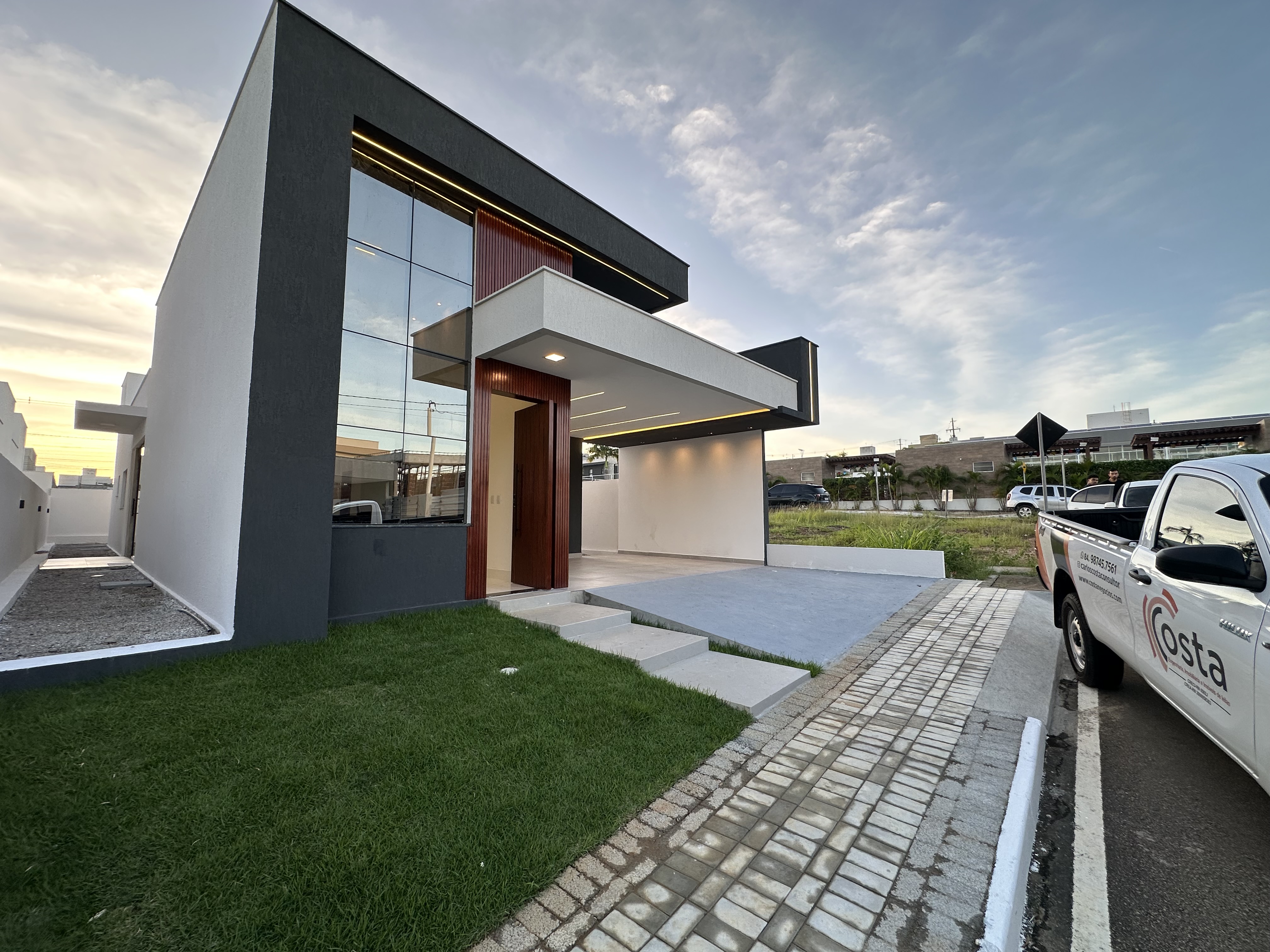 Casa em condomínio - Venda