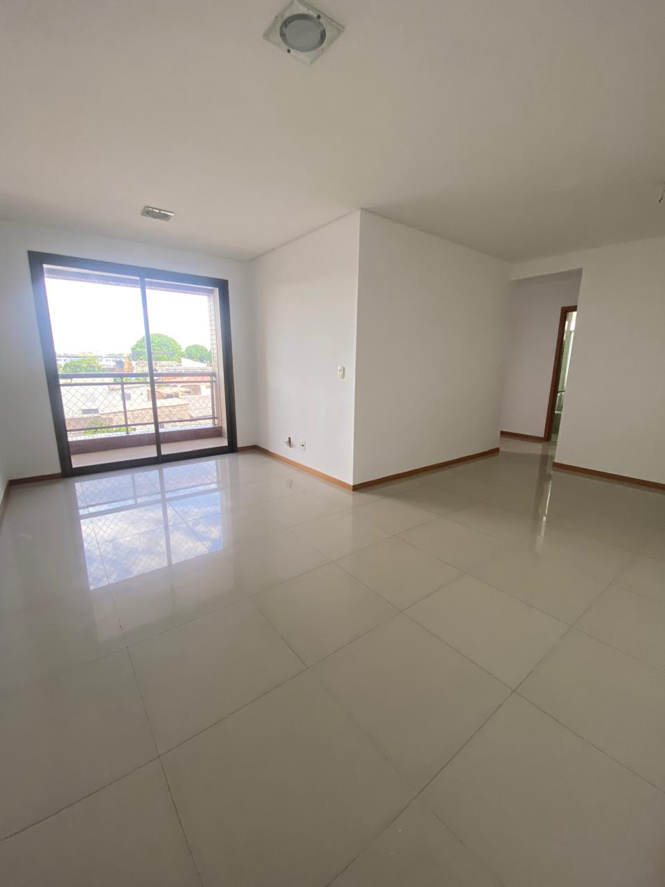 Apartamento - Dom Pedro - Cond. Thiago de Melo