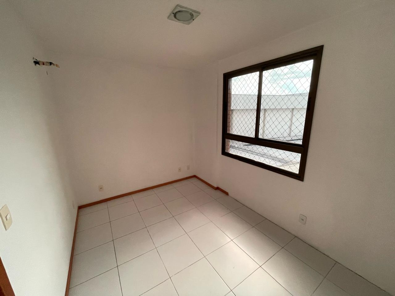 Apartamento - Dom Pedro - Cond. Thiago de Melo