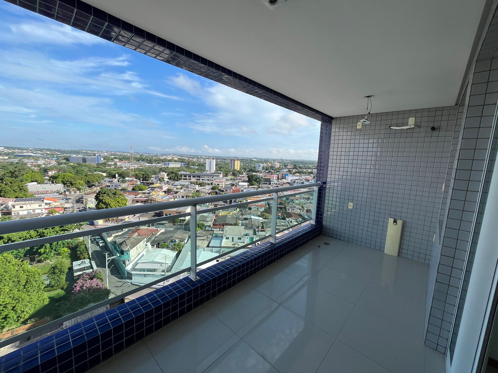 Apartamento Condomínio Topázio - 3 suítes P. 10