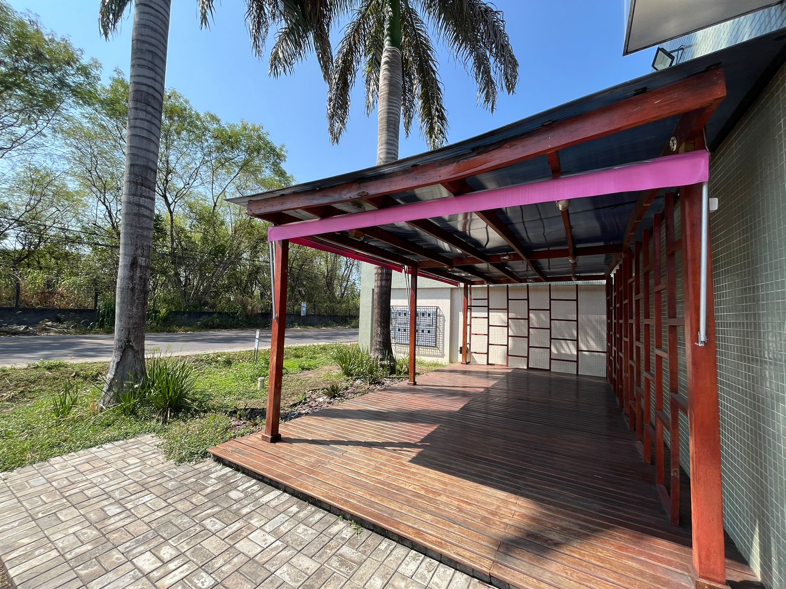 Ponto Comercial Sala - Parque das Laranjeiras