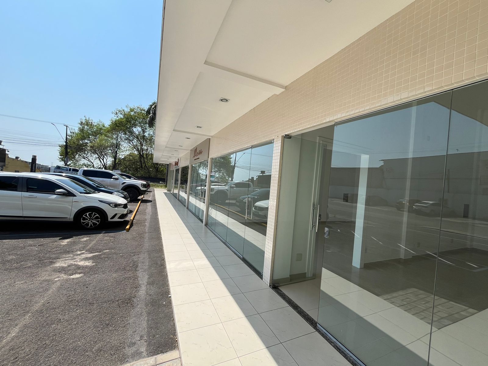 Ponto Comercial Sala - Parque das Laranjeiras