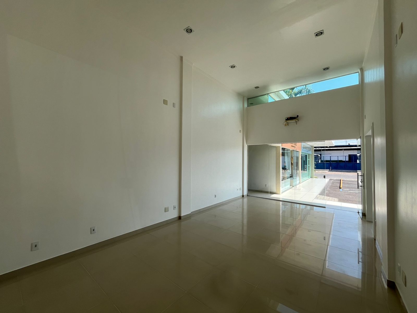Ponto Comercial Sala - Parque das Laranjeiras