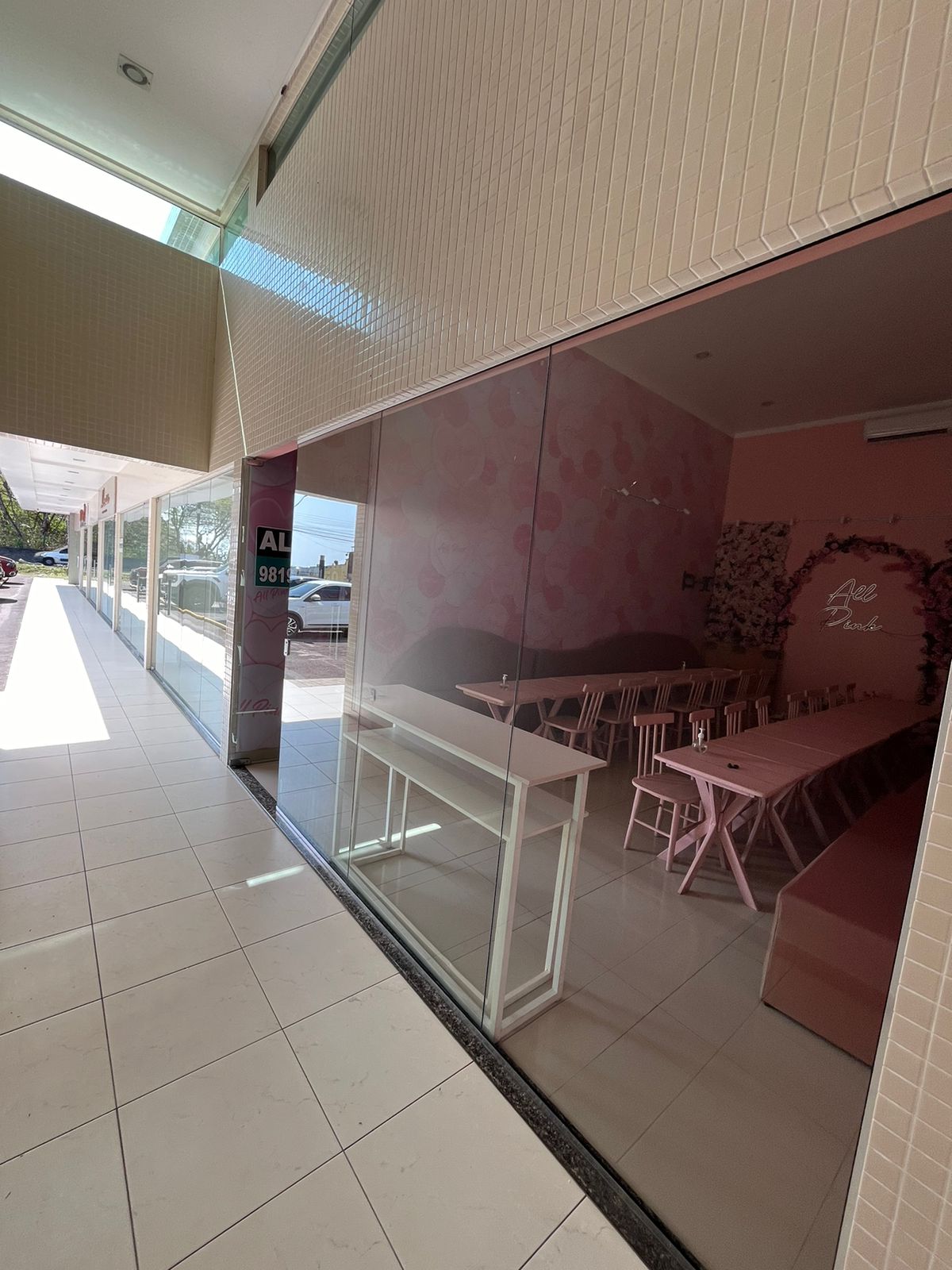 Ponto Comercial Sala - Parque das Laranjeiras Com e sem Mobilia