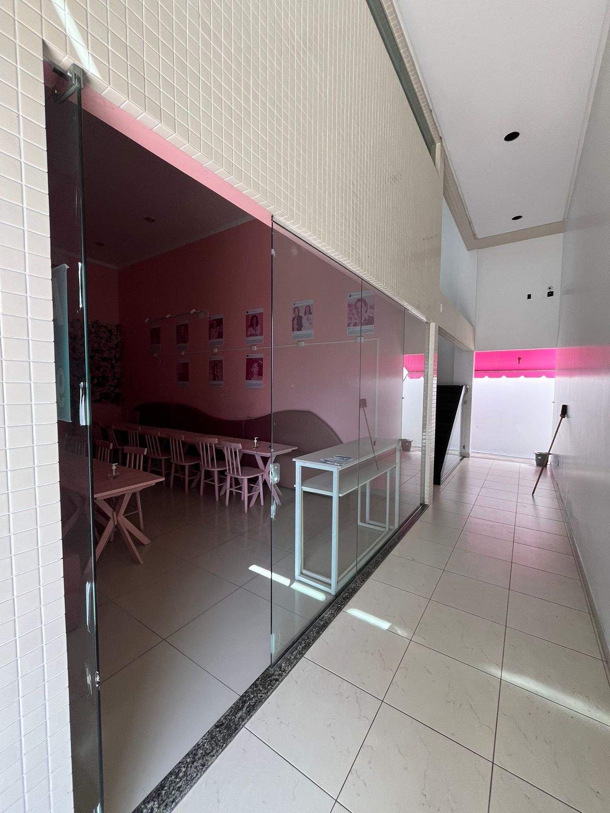 Ponto Comercial Sala - Parque das Laranjeiras Com e sem Mobilia