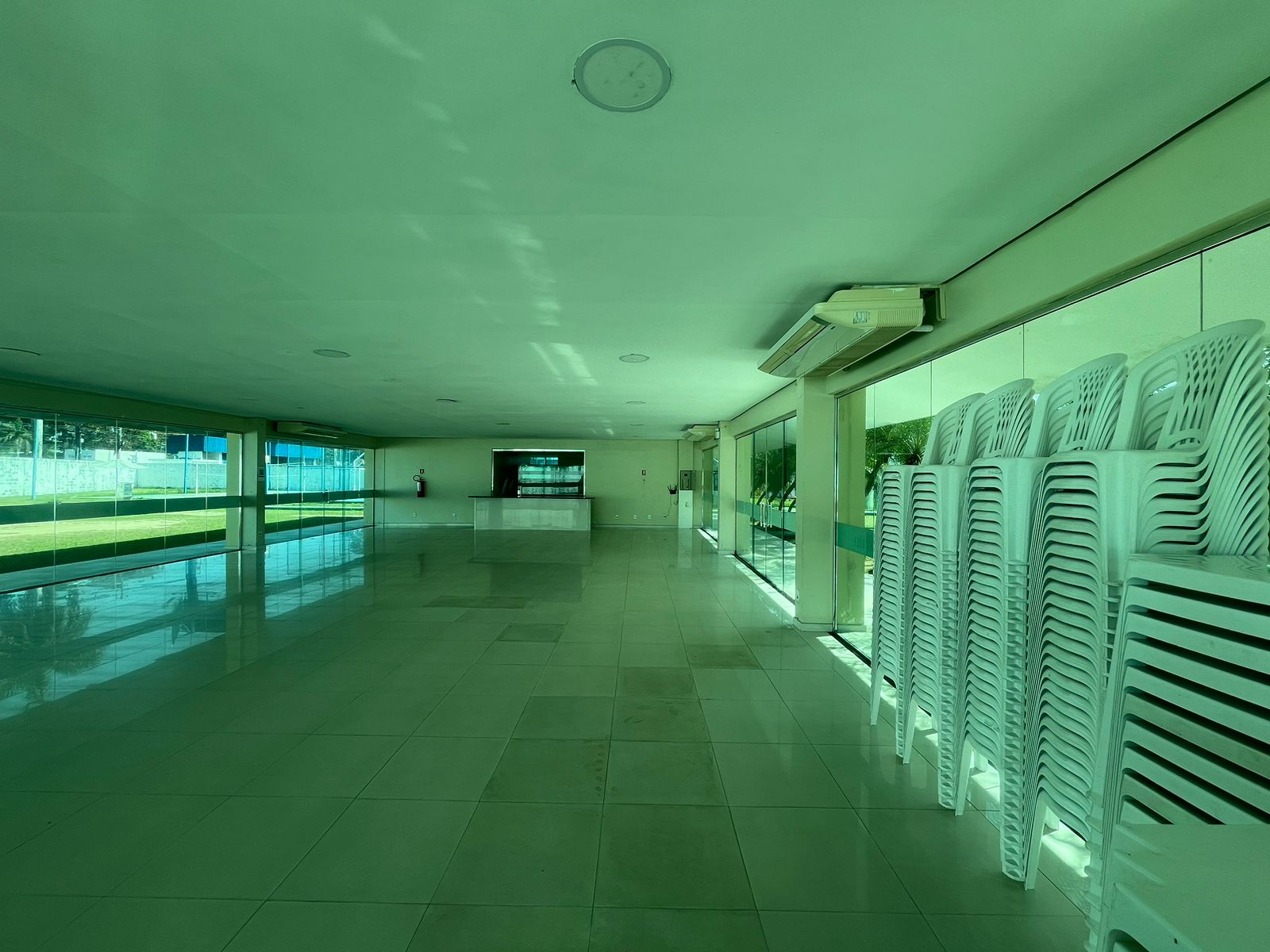 Vendo Lote Condomínio Forest Hill - Av. Torquato Tapajós