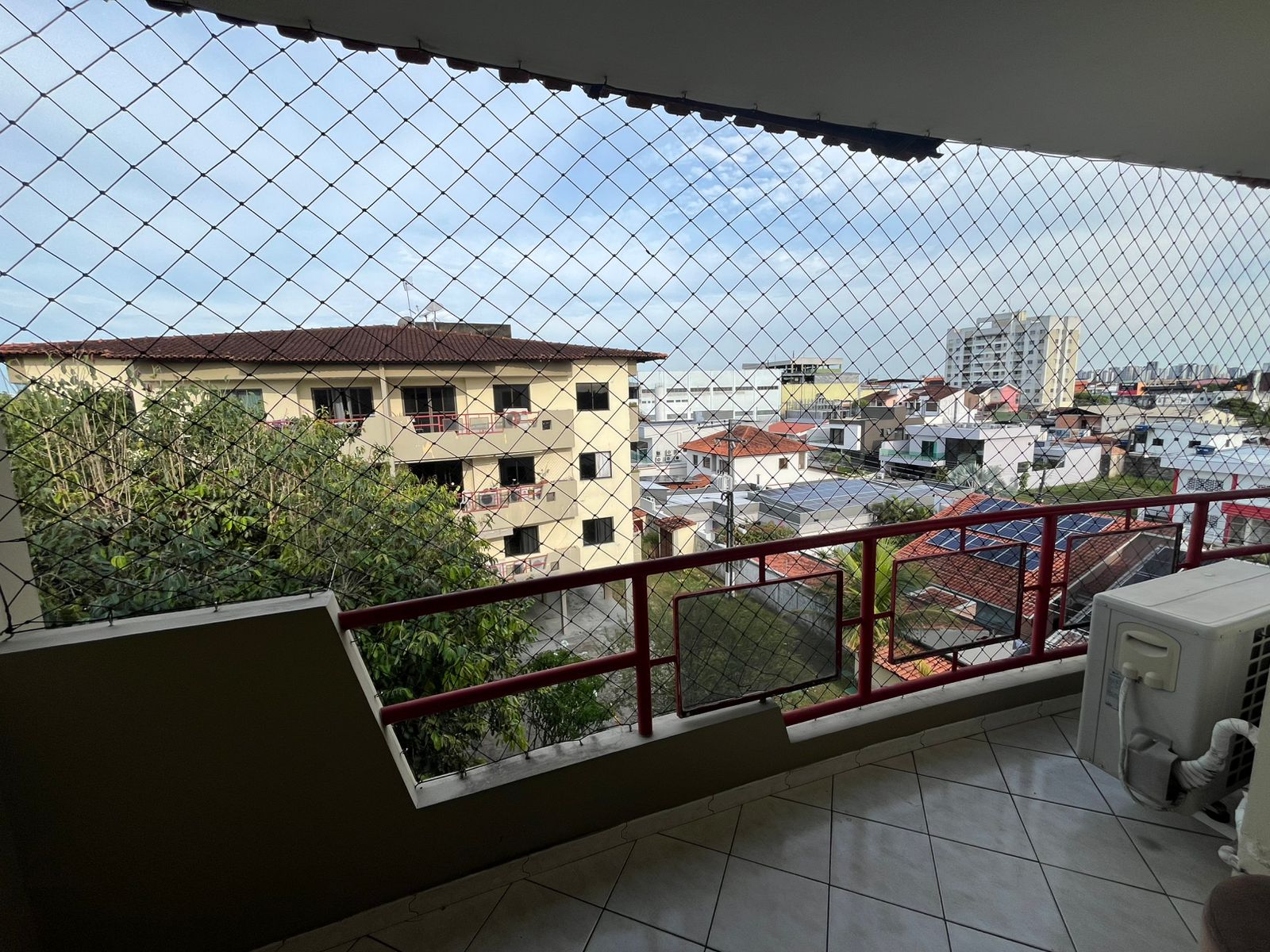 Apartamento P. 10 Condomínio Juliana 3 - Próximo ao Veneza