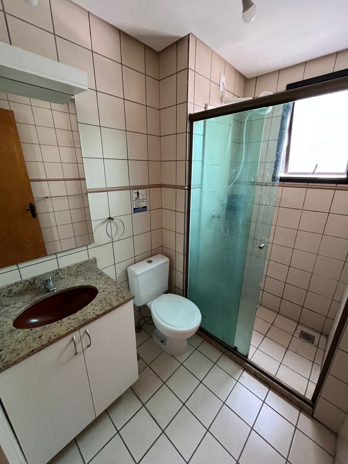 Alugo Apartamento Adrianólis - Cond. Saint Remmy - Av. Maceió
