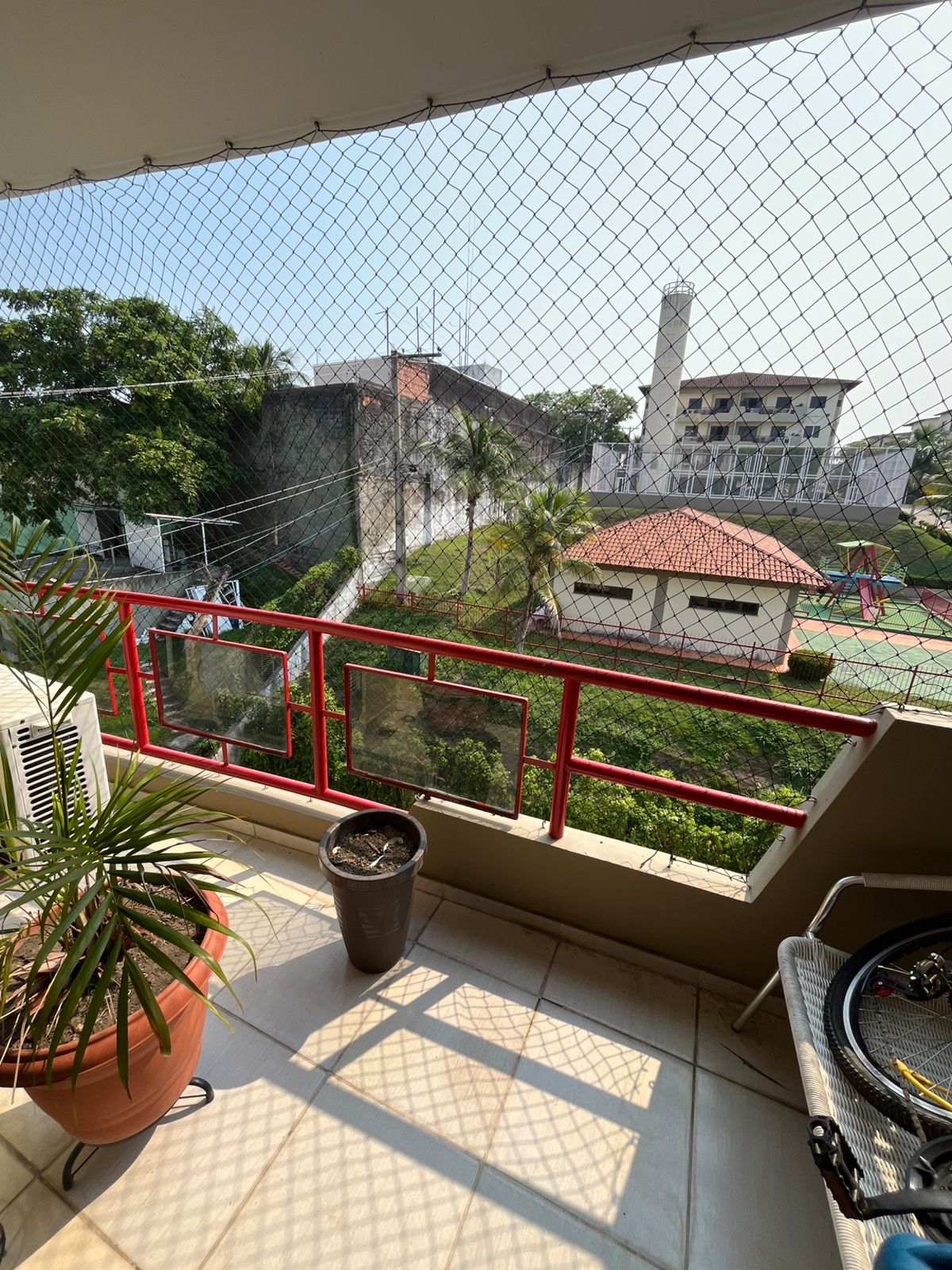 Apartamento P. 10 Condomínio Juliana 3 - Próximo ao Veneza