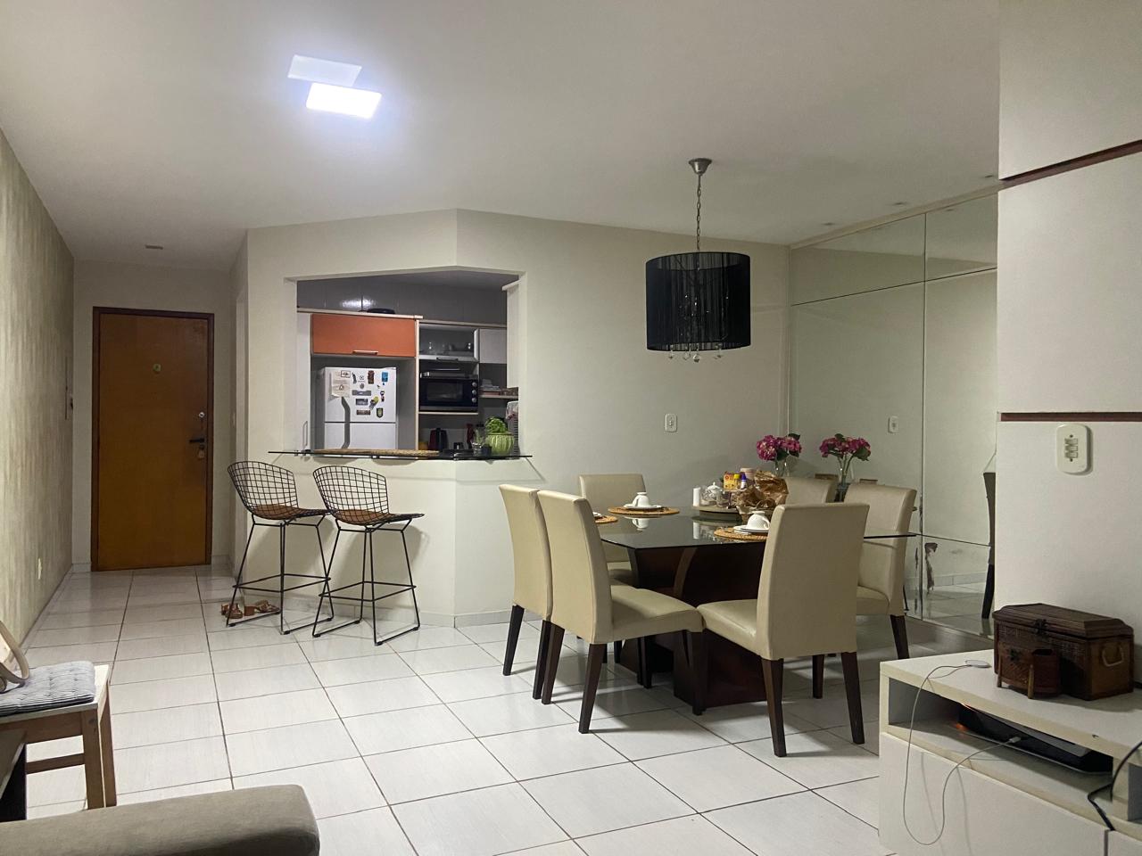 Apartamento P. 10 Condomínio Juliana 3 - Próximo ao Veneza