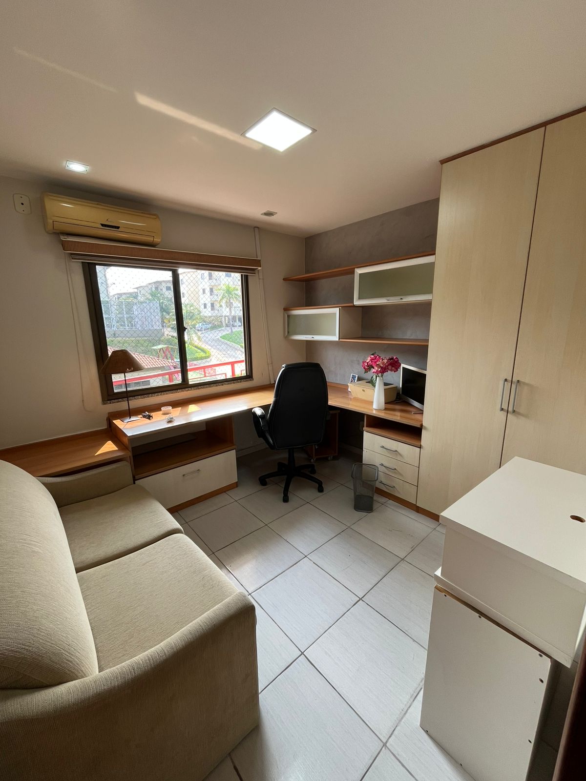 Apartamento P. 10 Condomínio Juliana 3 - Próximo ao Veneza
