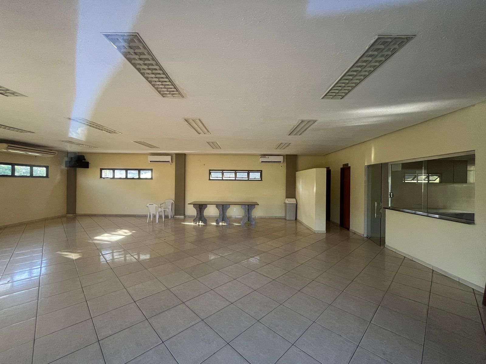 Apartamento P. 10 Condomínio Juliana 3 - Próximo ao Veneza