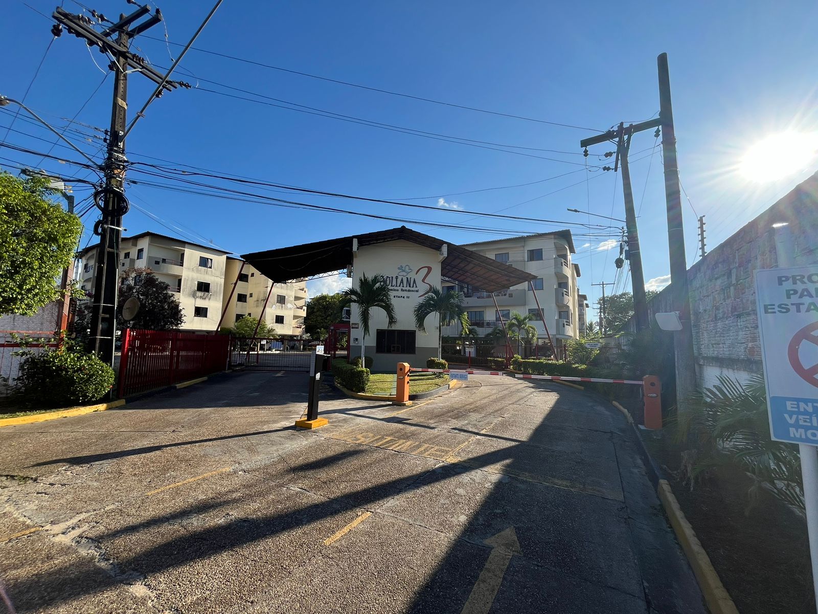 Apartamento P. 10 Condomínio Juliana 3 - Próximo ao Veneza
