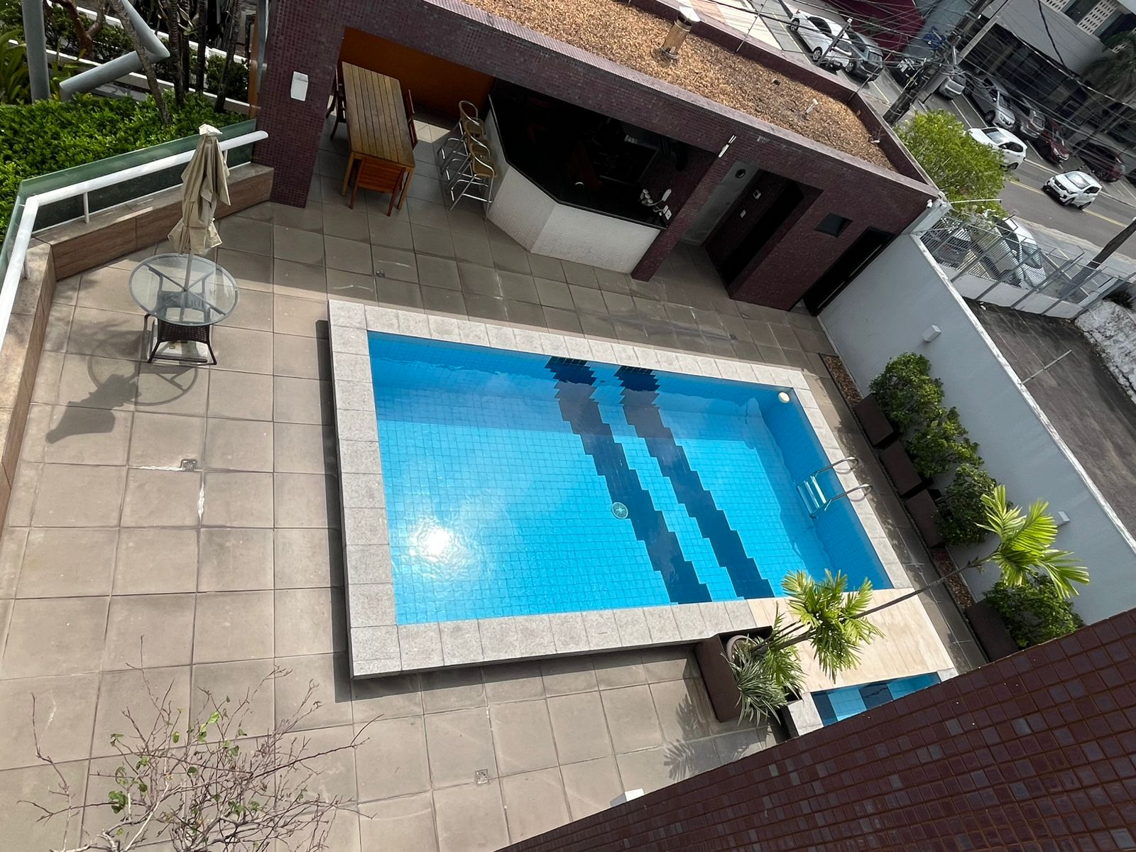 Alugo Apartamento 4 suítes - Vieiralves
