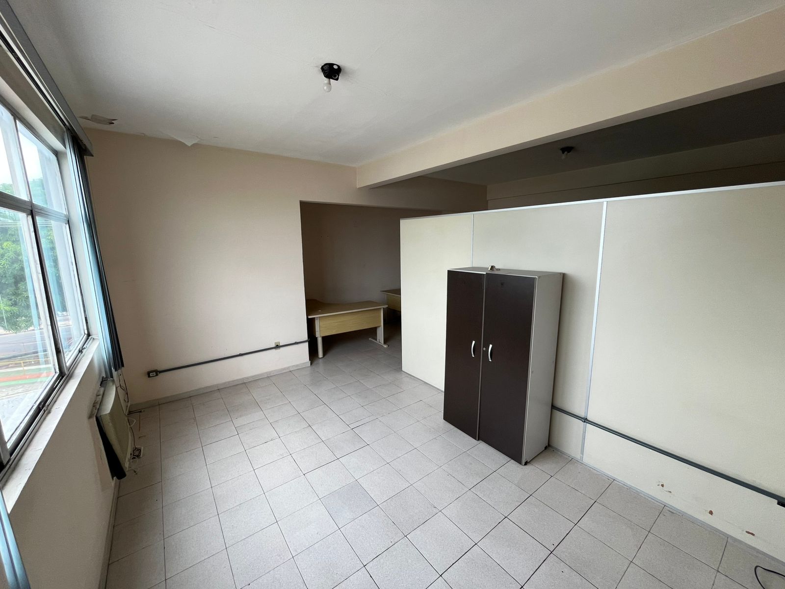 Aluguel de Salas Comerciais - Av. Boulevard - próximo à Av. Djalma Batista 
