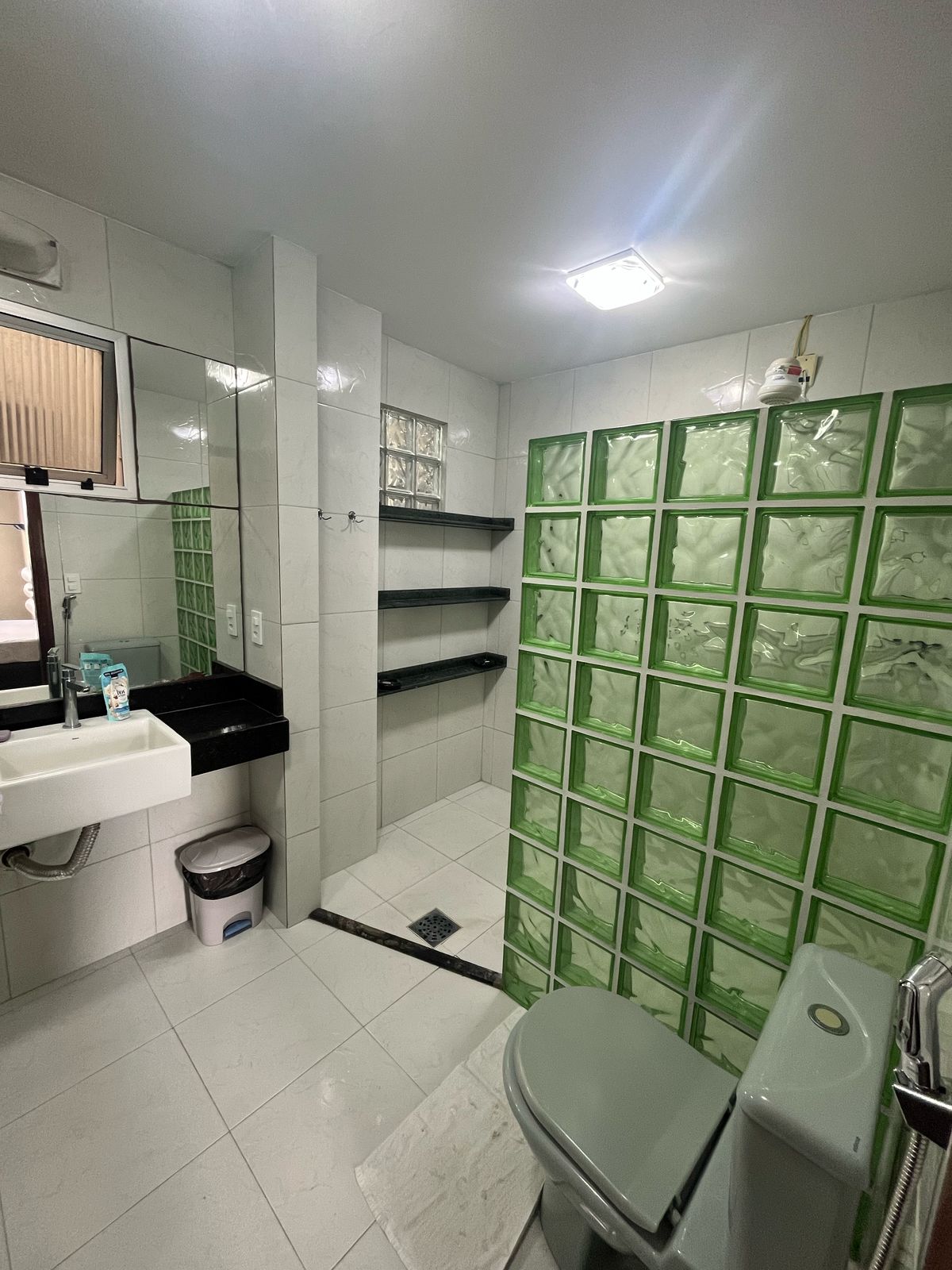 Vendo Apartamento Vieiralves - 5 quartos