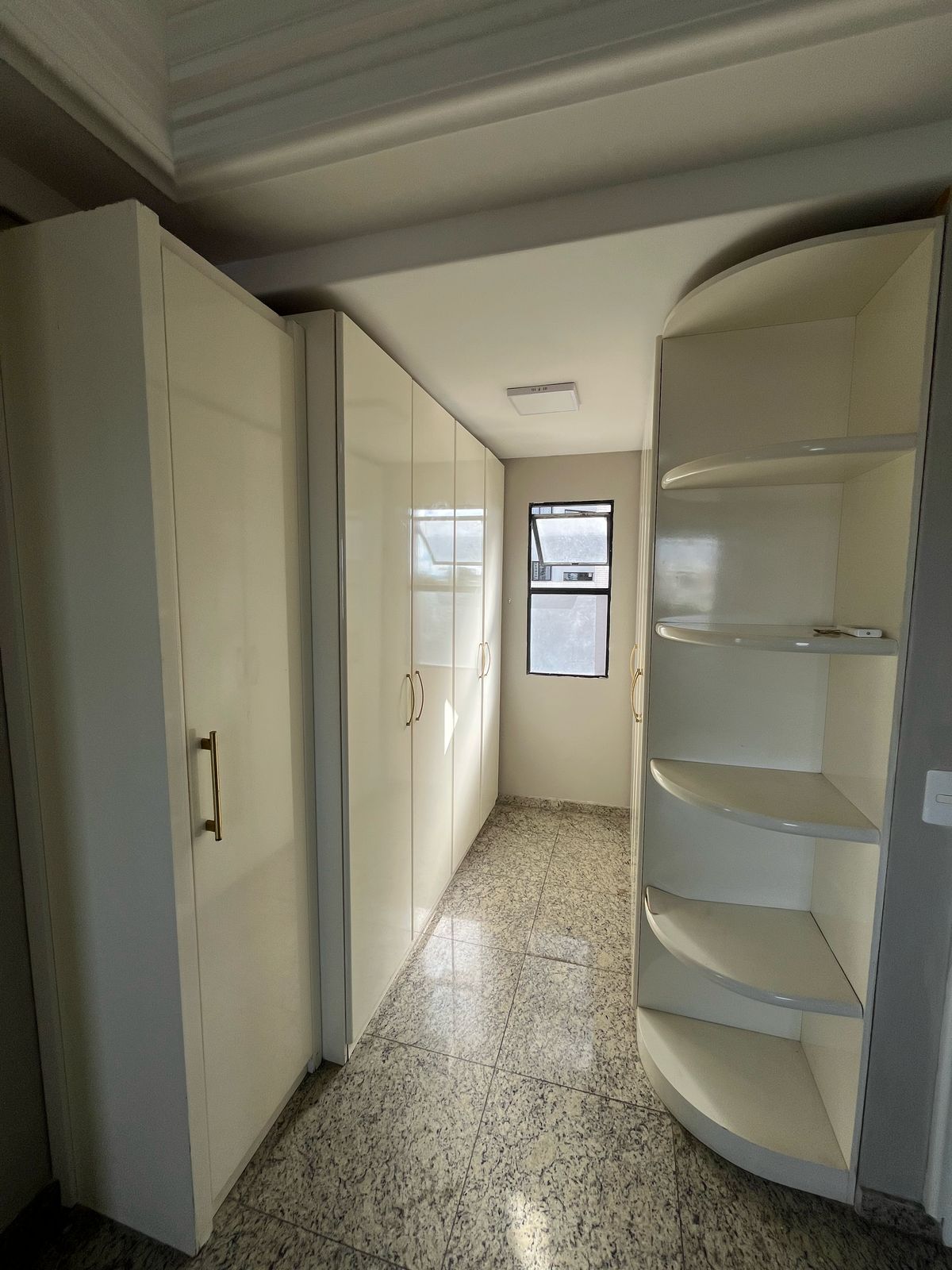 Vendo apartamento Adrianópolis - perto Manauara