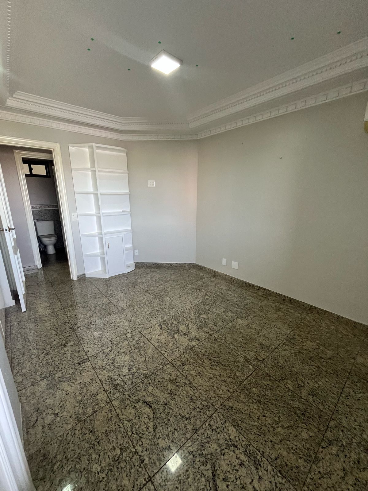 Vendo apartamento Adrianópolis - perto Manauara