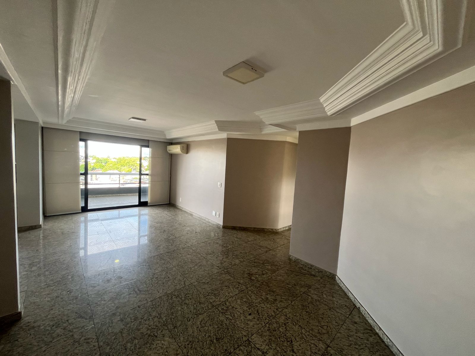 Vendo apartamento Adrianópolis - perto Manauara