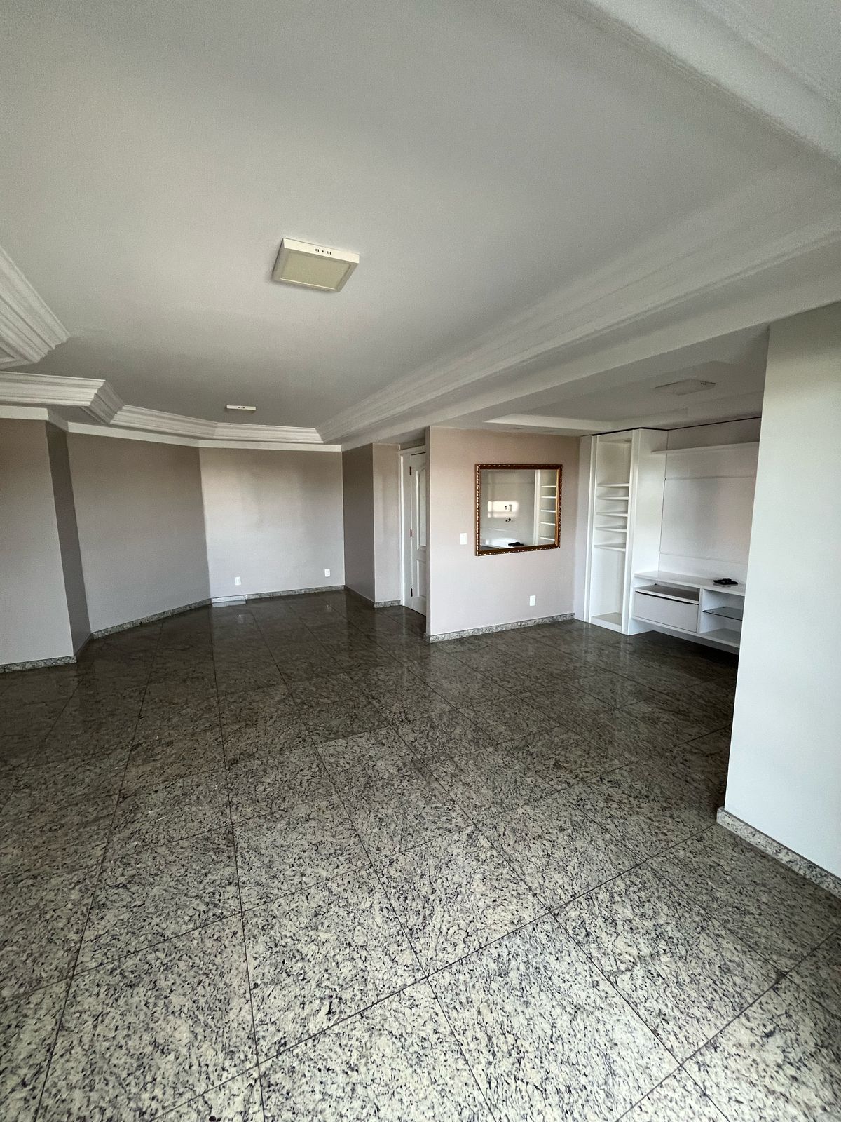 Vendo apartamento Adrianópolis - perto Manauara