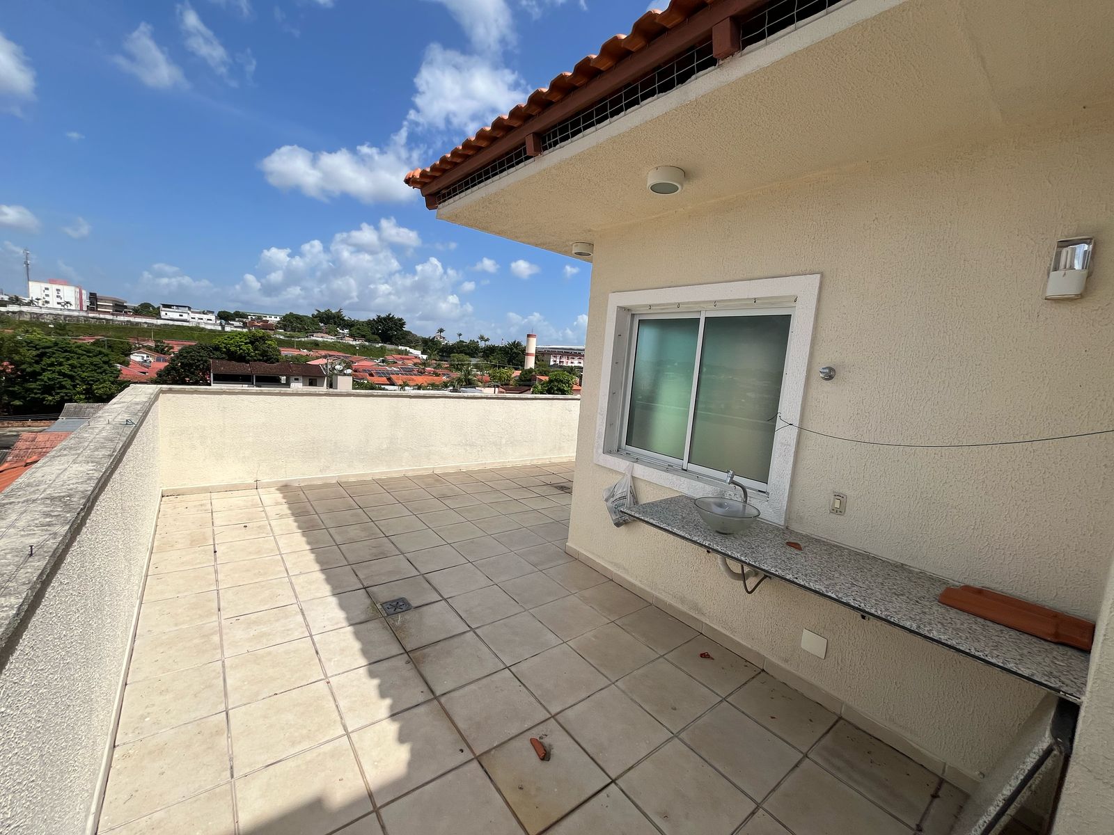 Vendo Apartamento Triplex - Parque das Laranjeiras