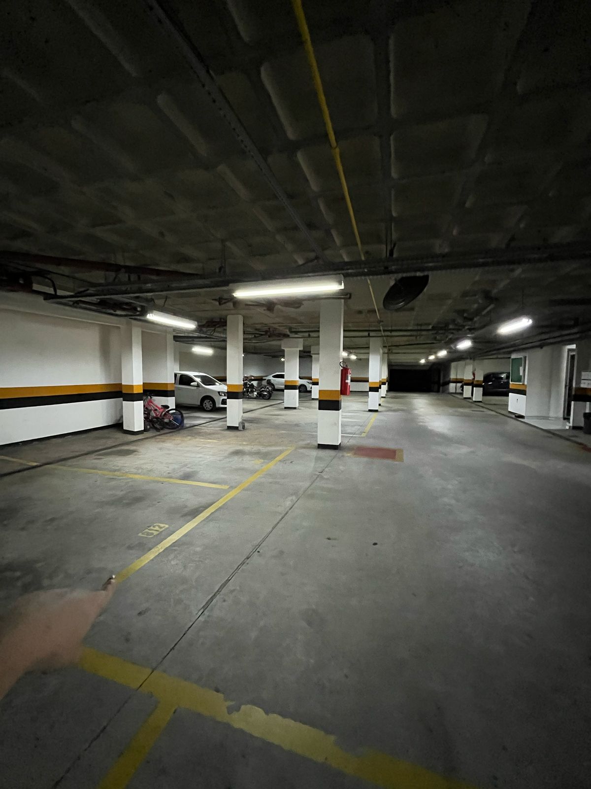 Vendo Apartamento Triplex - Parque das Laranjeiras