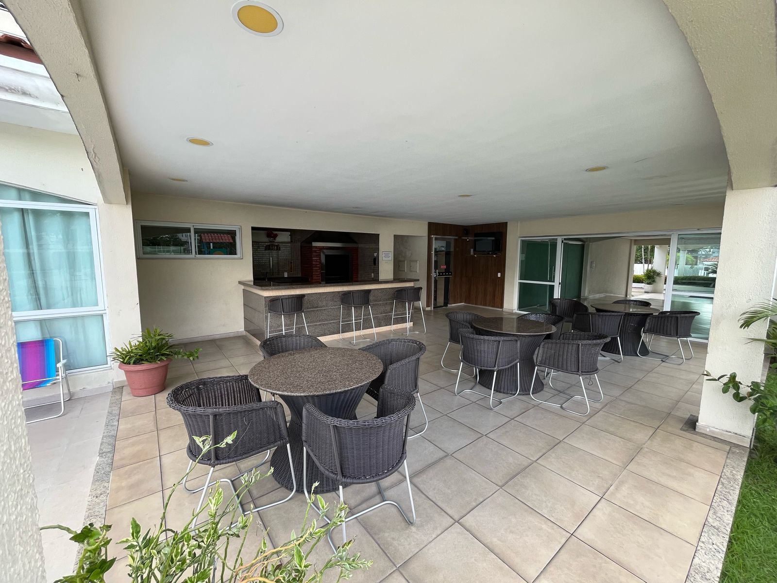 Vendo Apartamento Triplex - Parque das Laranjeiras