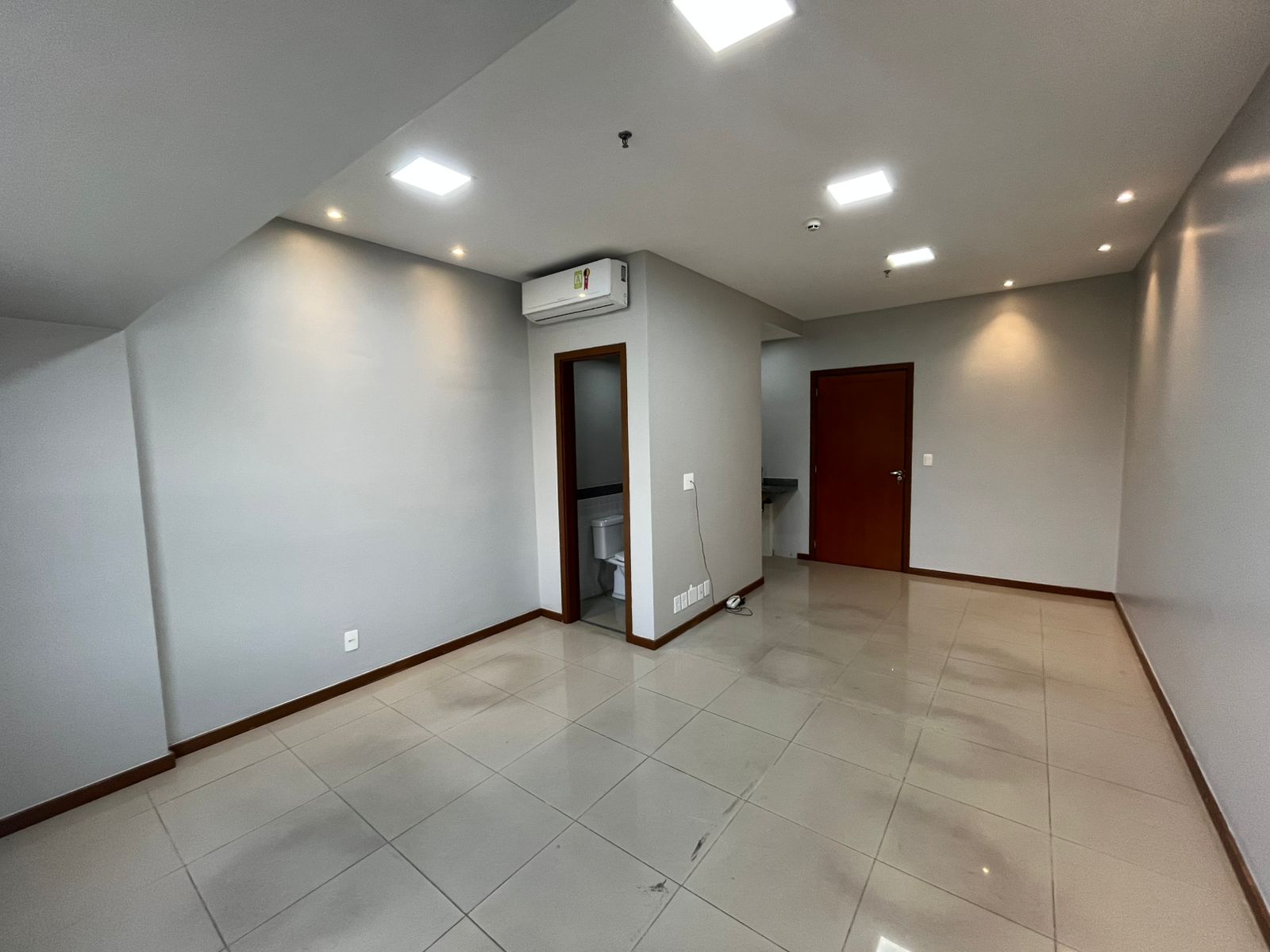 Vendo Sala Skye Platinum Office