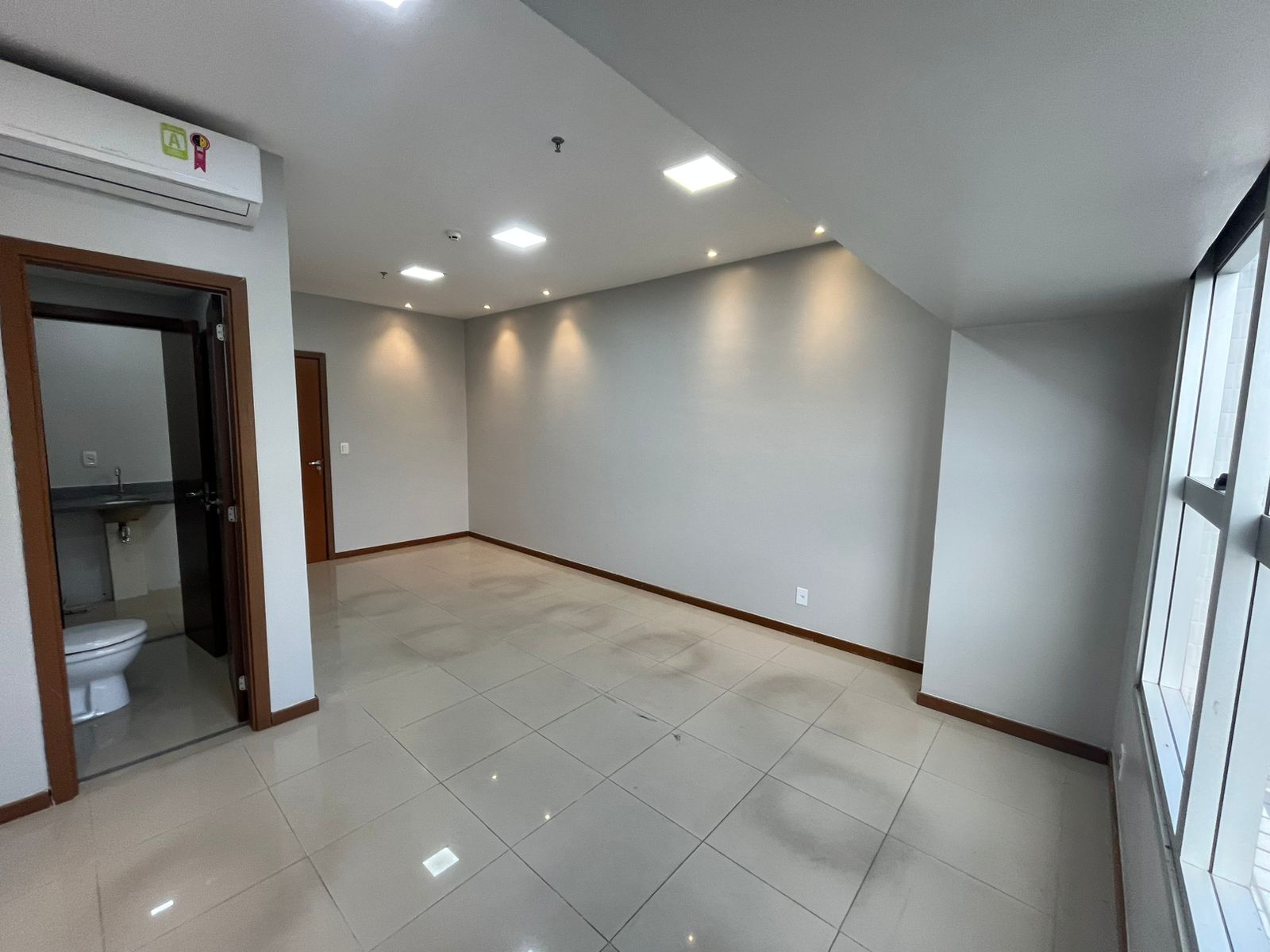Vendo Sala Skye Platinum Office
