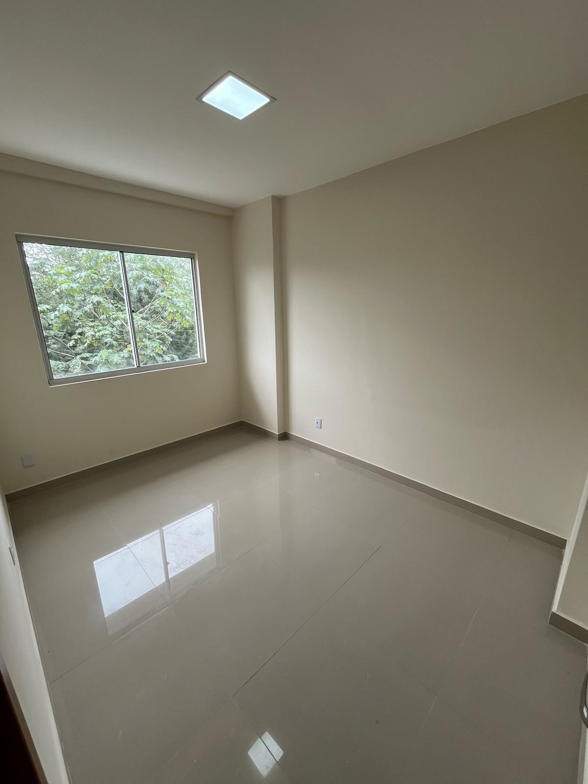 Apartamento Condomínio Laranjeiras Village - Reformado