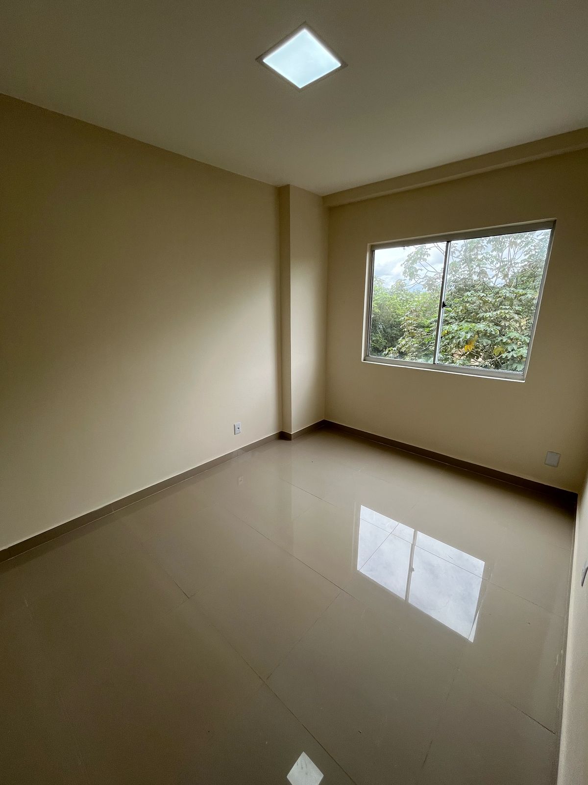 Apartamento Condomínio Laranjeiras Village - Reformado