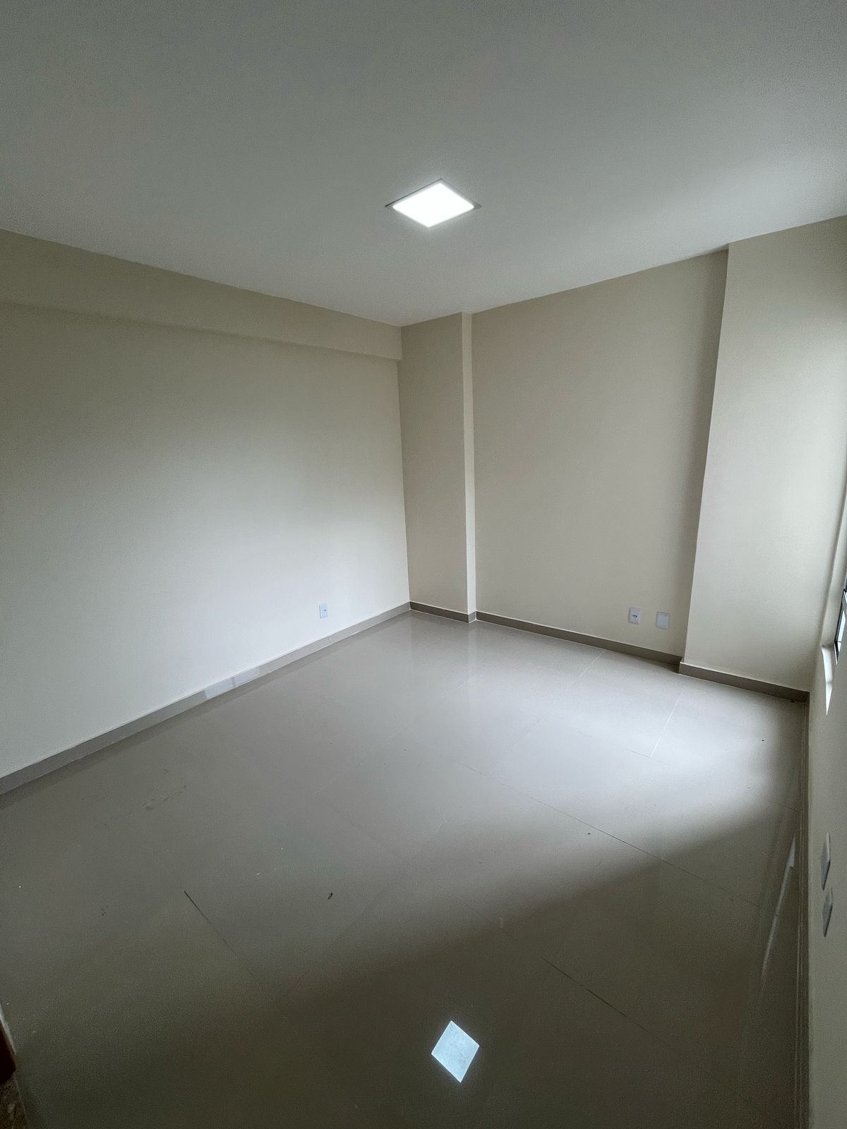 Apartamento Condomínio Laranjeiras Village - Reformado