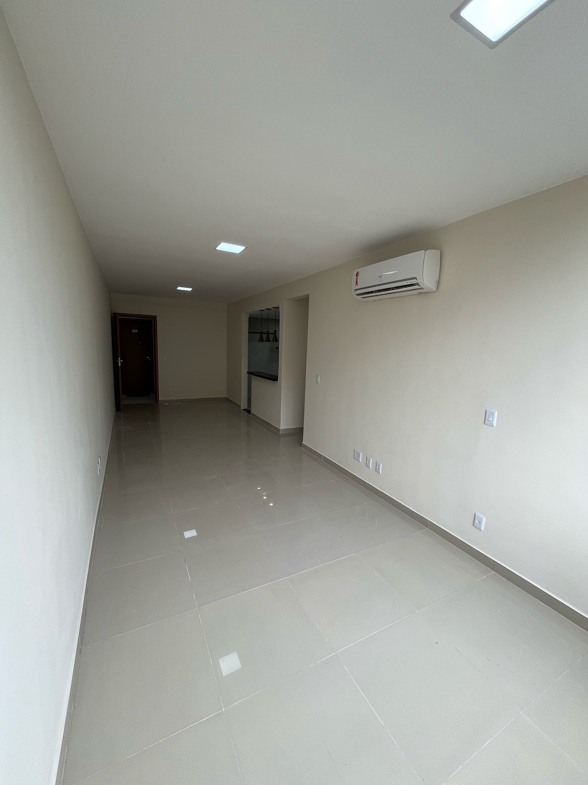 Apartamento Condomínio Laranjeiras Village - Reformado
