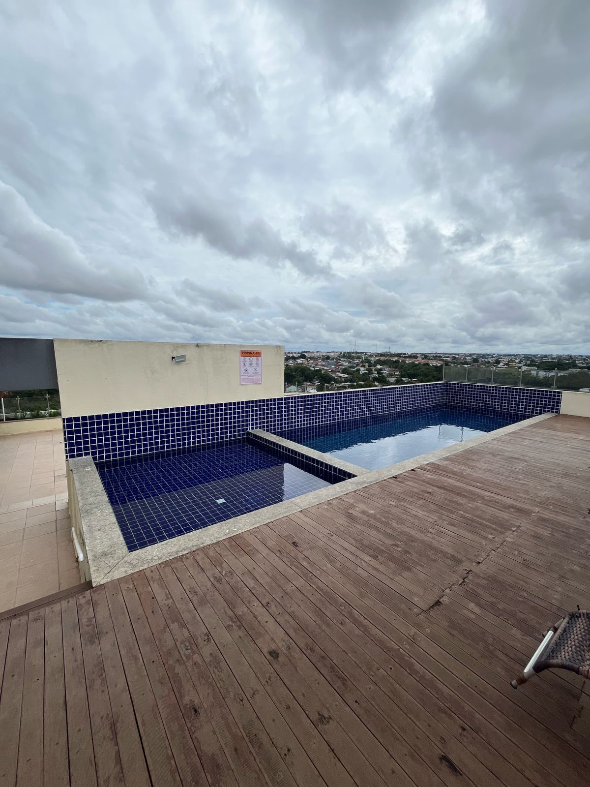 Apartamento Condomínio Laranjeiras Village - Reformado