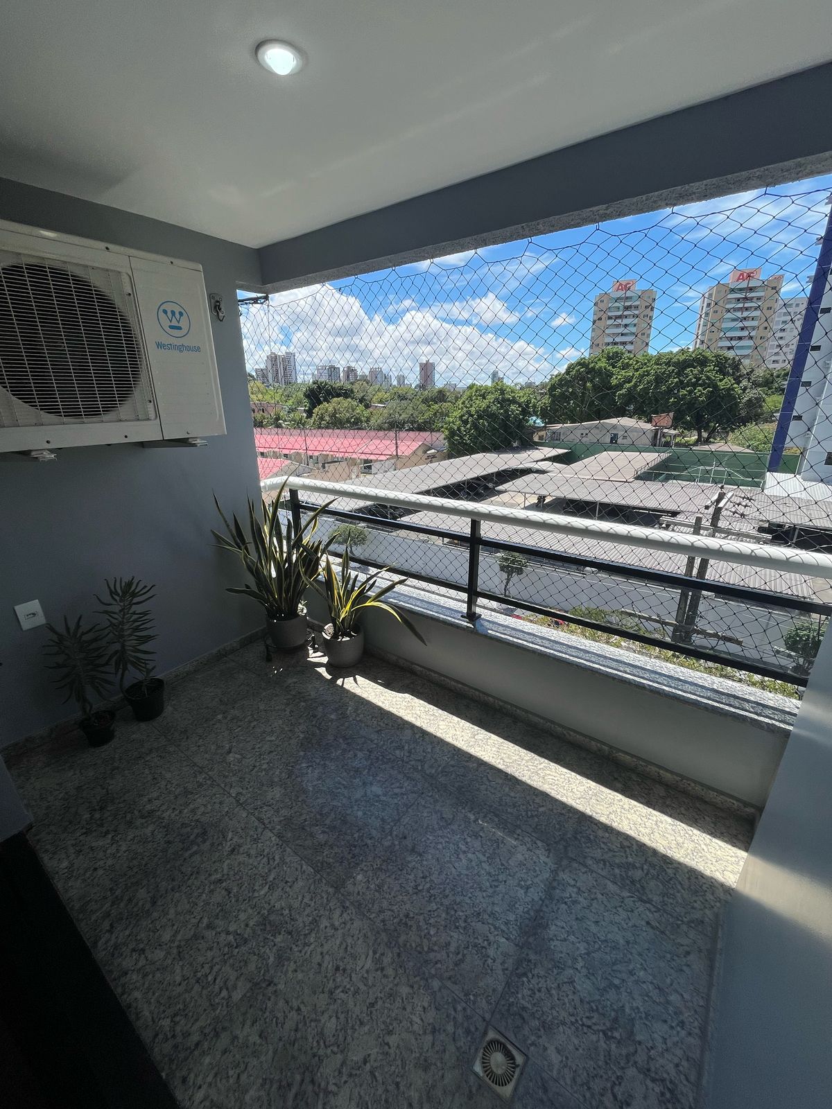 Aluguel Apartamento Vieiralves - 3 quartos