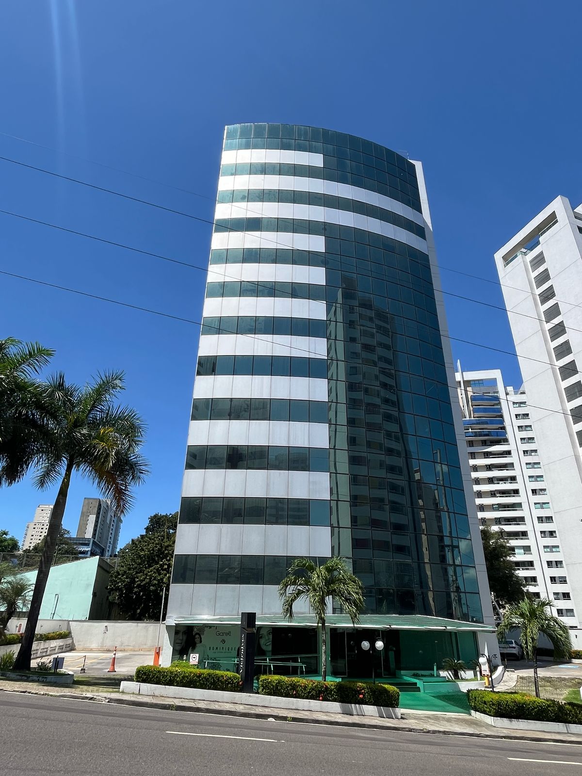 Alugo Sala Comercial Mobiliada - Edifício Vieiralves Business