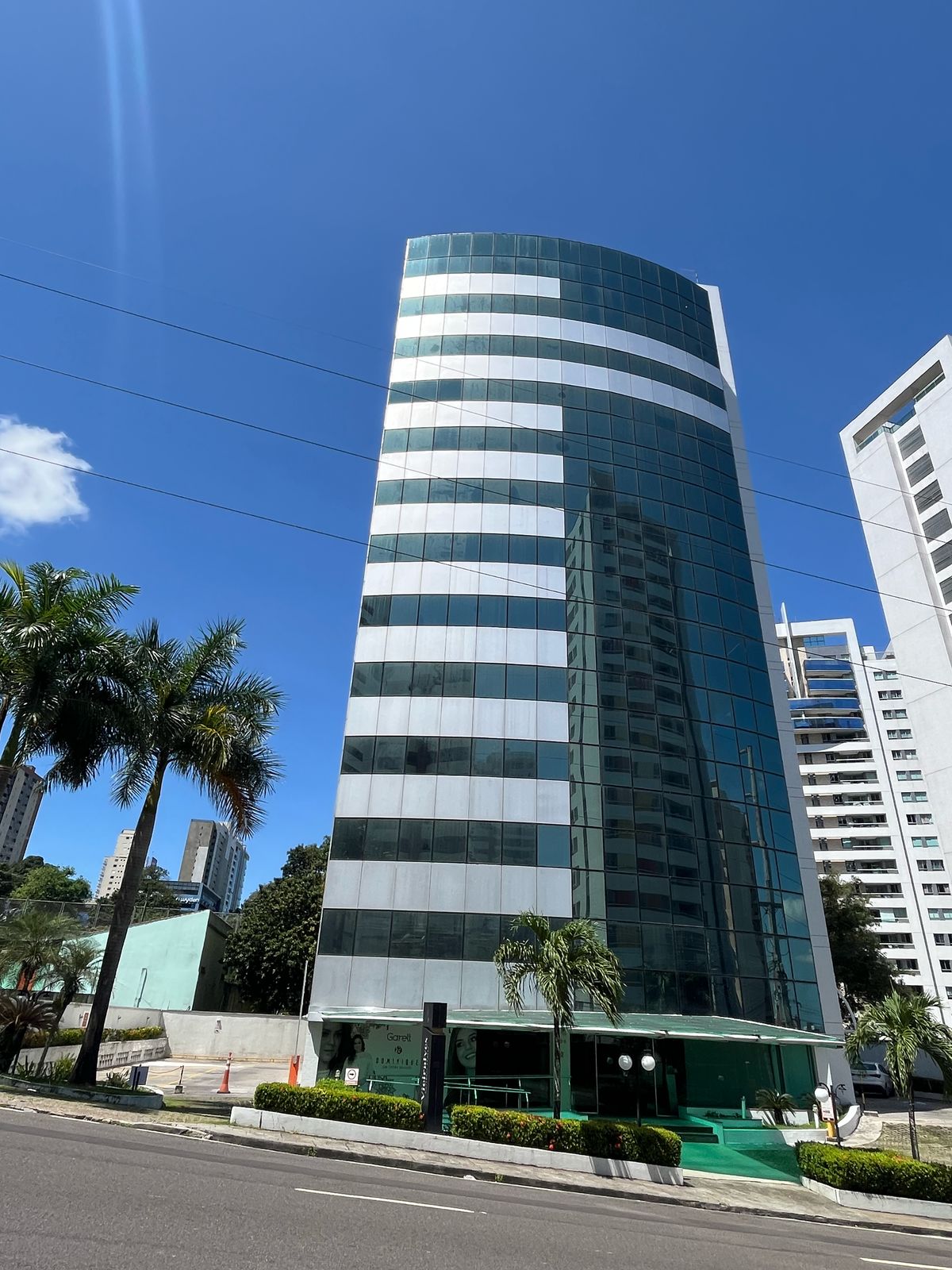 Alugo Sala Comercial Mobiliada - Edifício Vieiralves Business