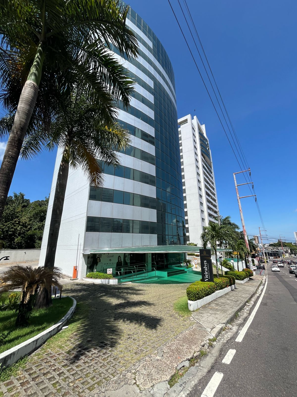 Alugo Sala Comercial Mobiliada - Edifício Vieiralves Business