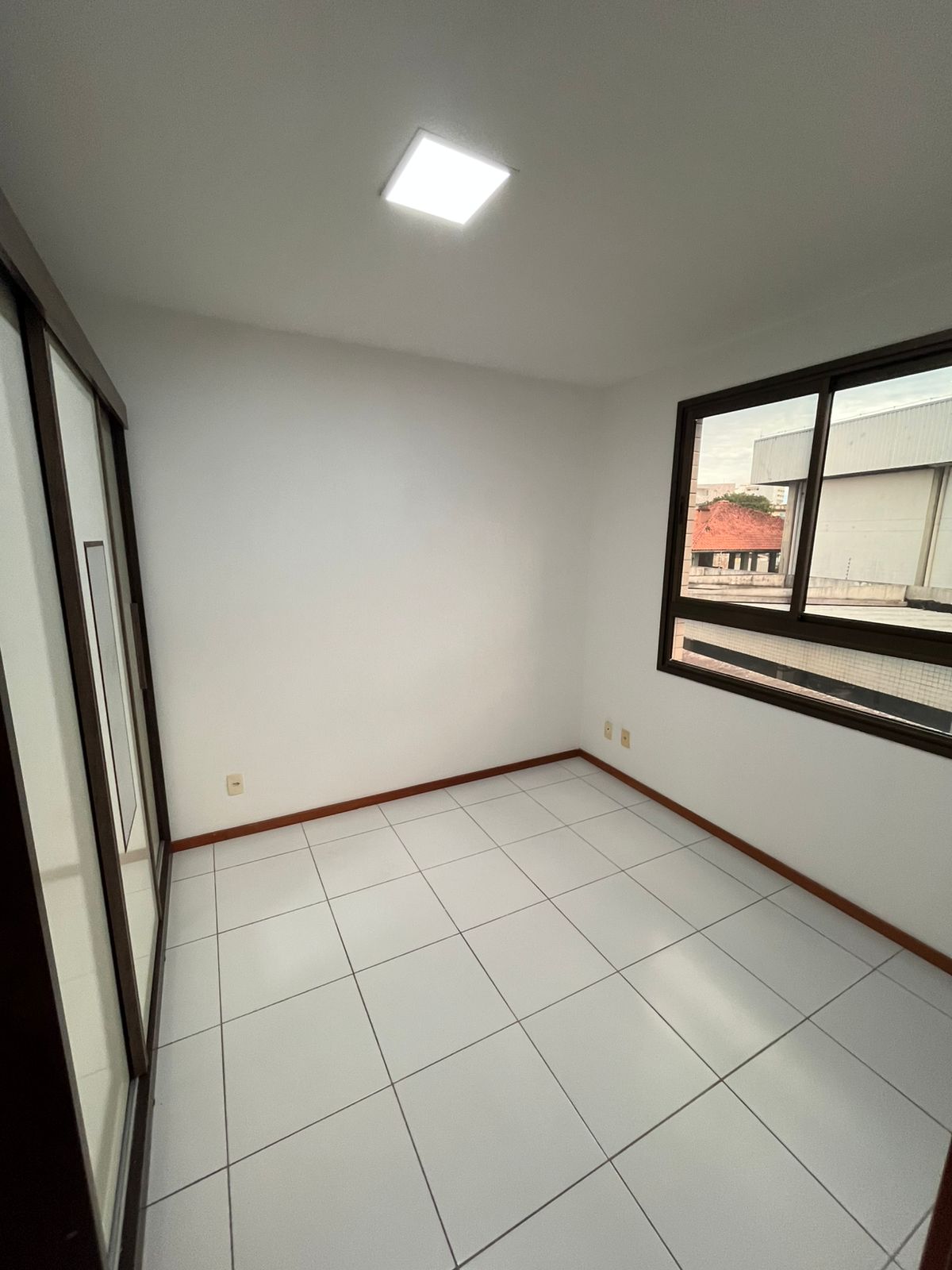 Aluguel Apartamento 2 quartos Dom Pedro - Cond. Thiago de Melo