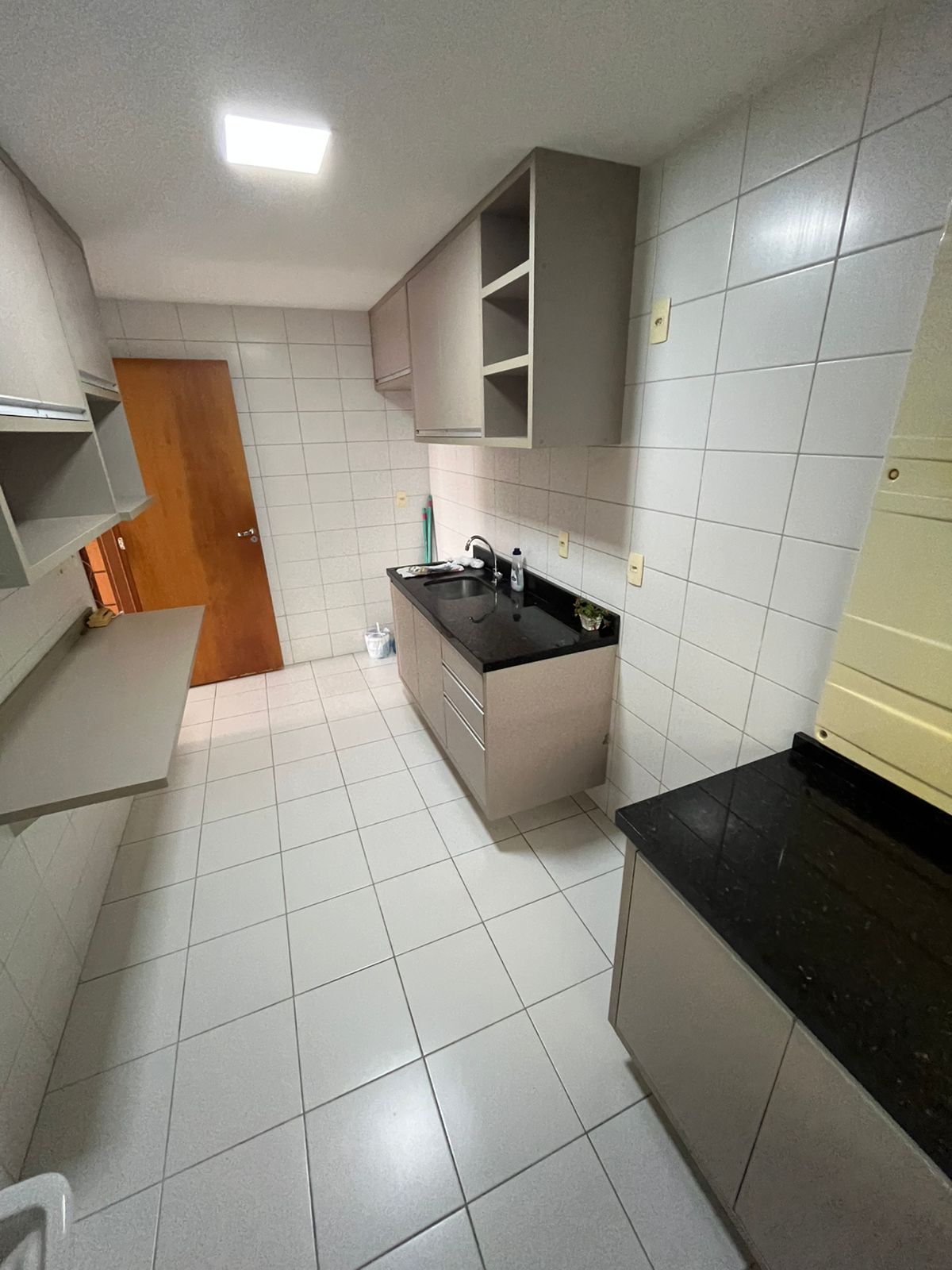 Aluguel Apartamento 2 quartos Dom Pedro - Cond. Thiago de Melo